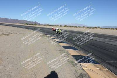 media/Dec-01-2025-Moto Forza (Mon) [[2daa91e15f]]/2-Intermediate Group/Session 4 (Turn 10 Inside)/